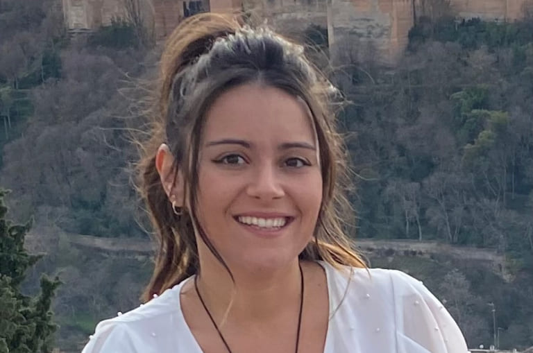 Muna Badreddine Bodas en la Nube